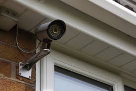 Read more about the article 10 Benefits ofInstalling aProfessional Security System